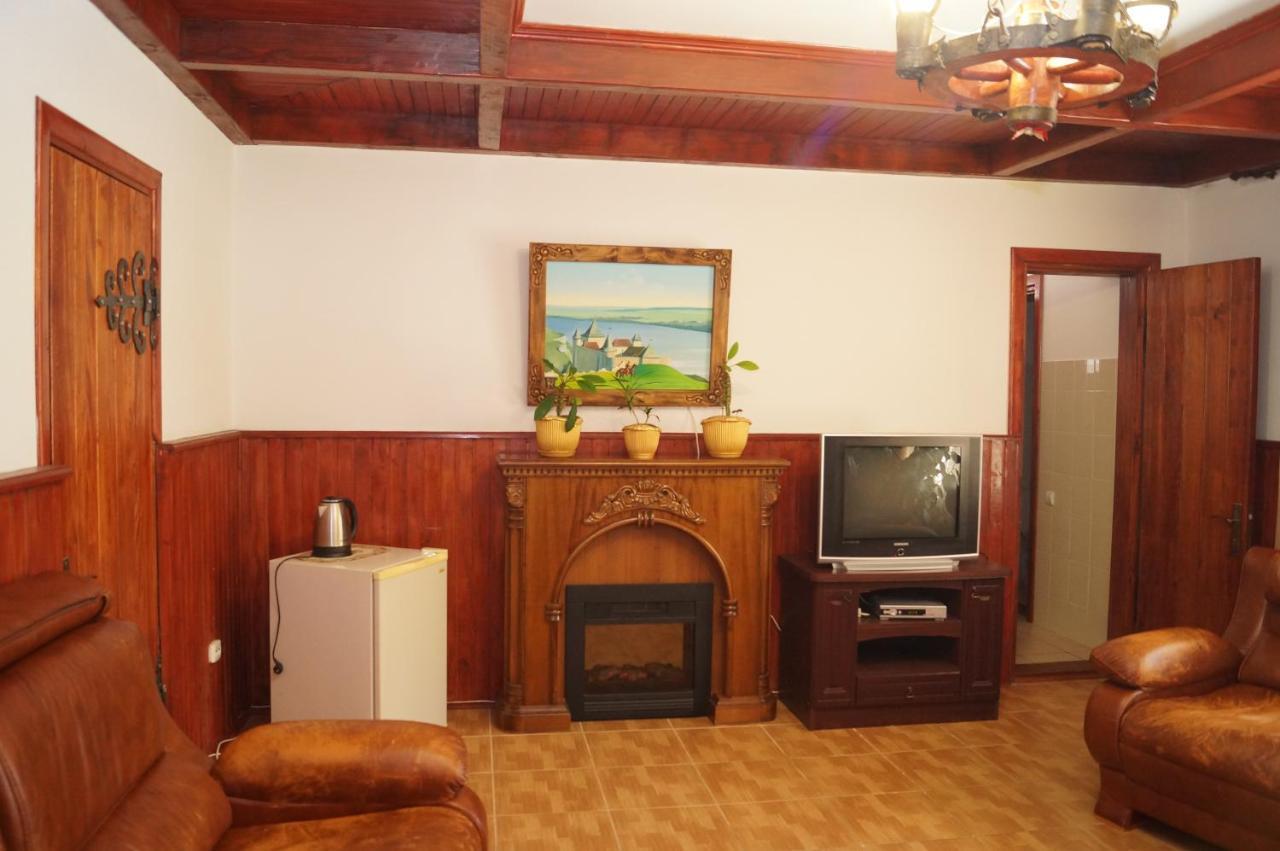 Норіс Hotel Migovo Exterior photo
