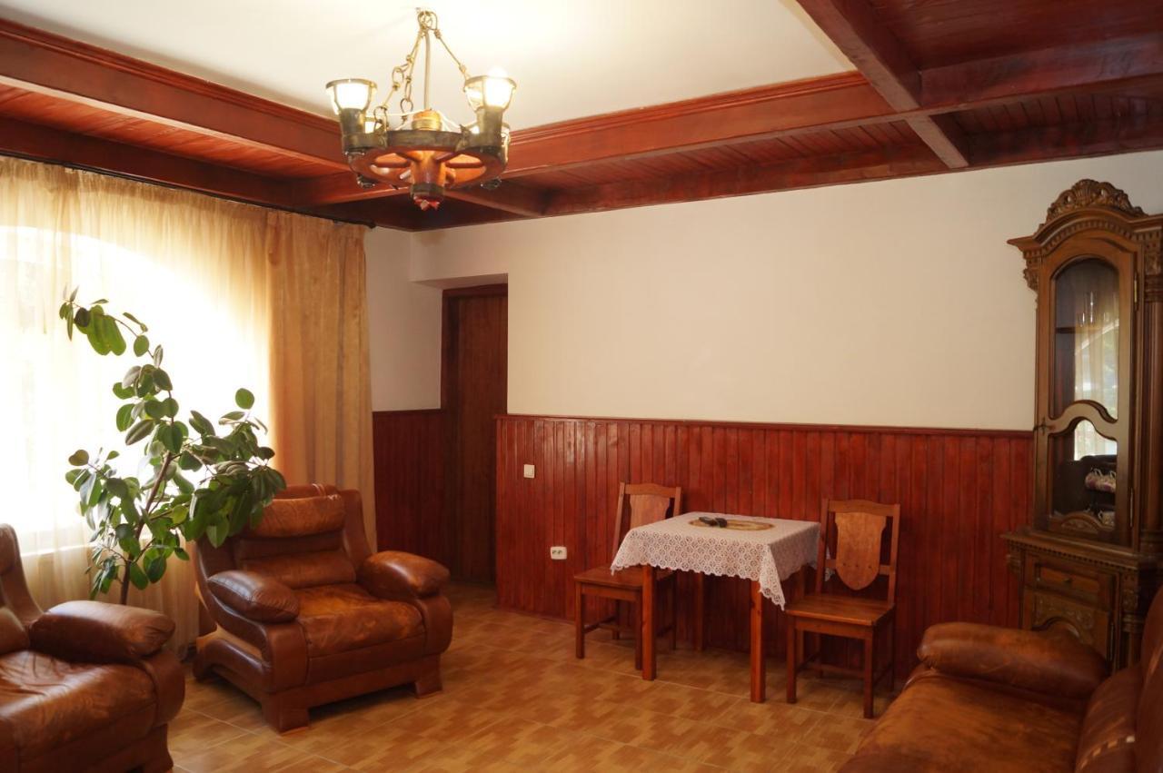 Норіс Hotel Migovo Exterior photo